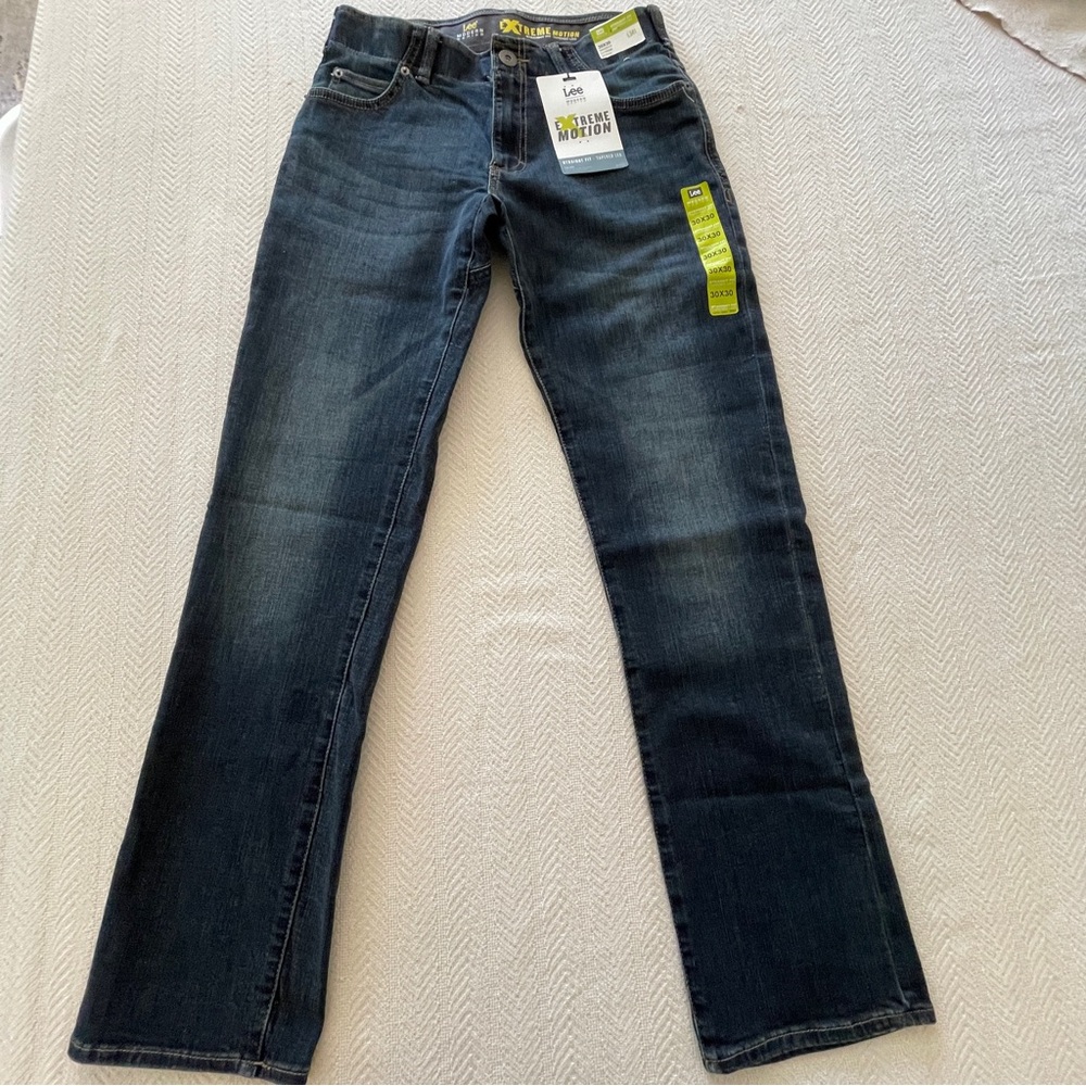 Lee Extreme Motion Jeans! 30x30 Dark Wash New With Tags (NWT) 🔥 - Picture 5 of 8